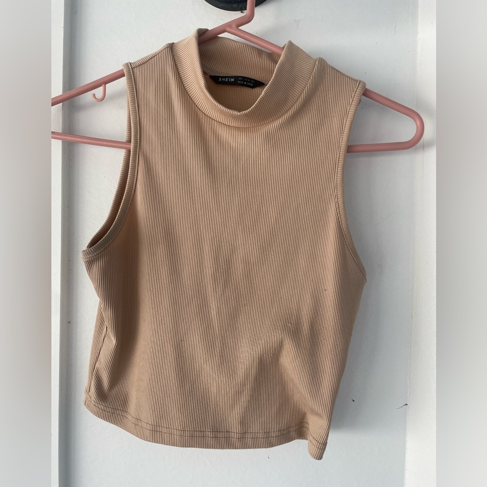 Ribbed mock neck tank